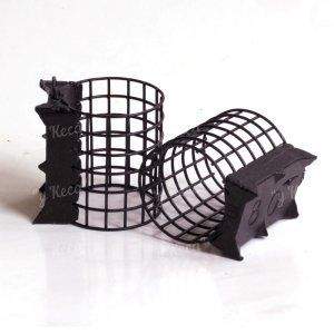 Годівниця Grizzly з шипами Фотографія