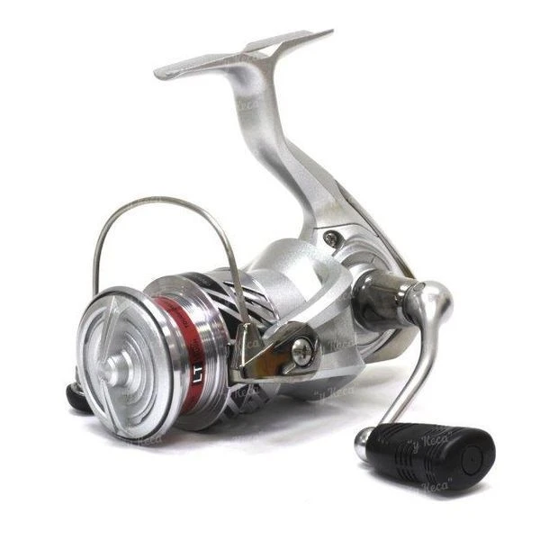 Катушка Daiwa Crossfire LT 20 2000 фото